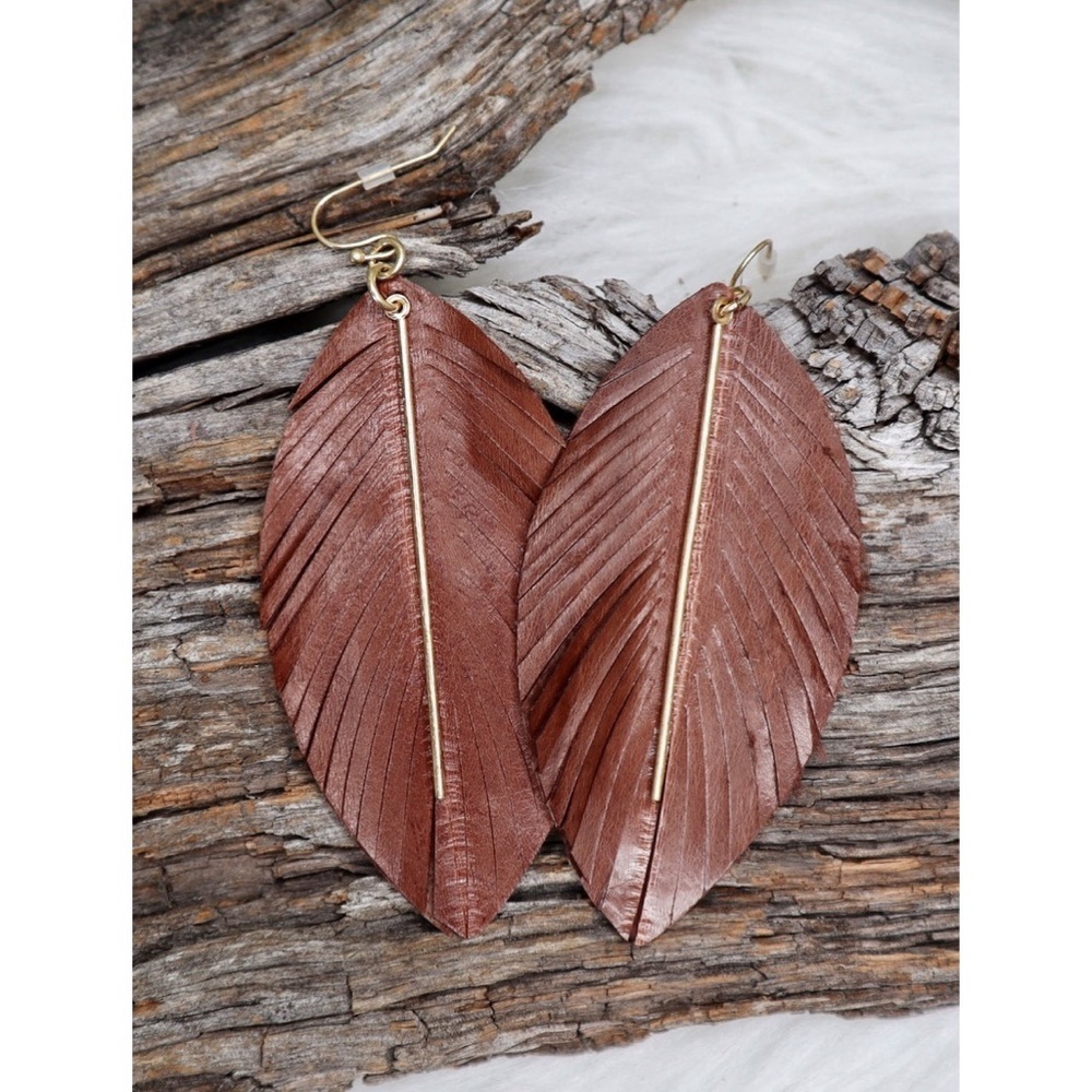 FRINGE FEATHER FAUX LEATHER EARRINGS